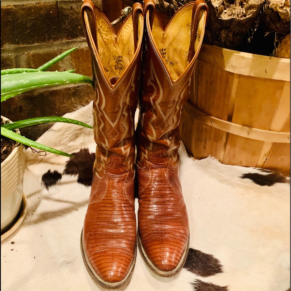 Genuine Vintage Tony Lama Lizard Cowboy Boots